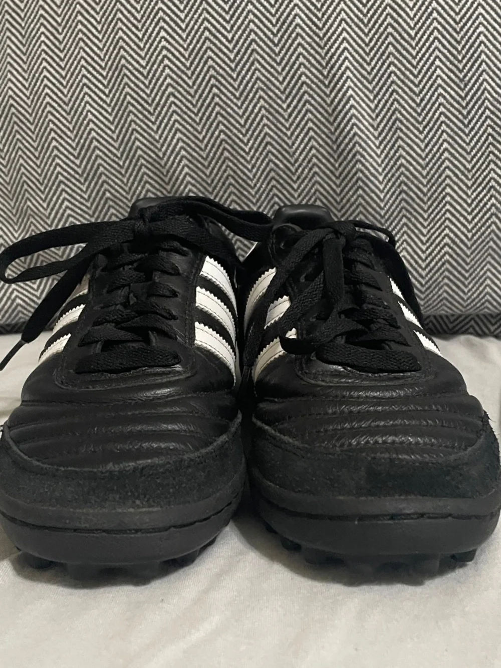 Adidas Mundial Team Black w/ White Stripes Turf Soccer Shoes - Size 6 US